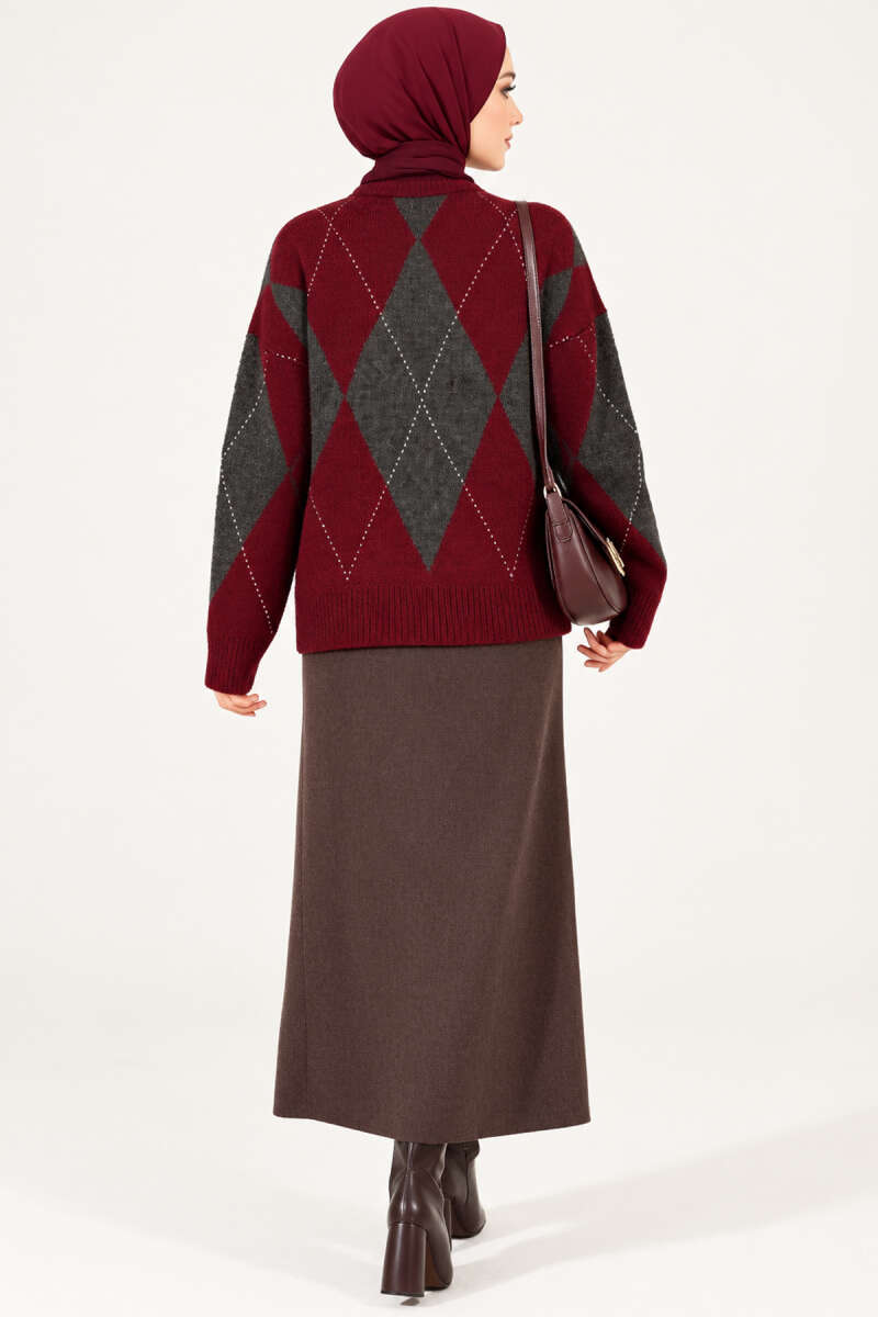Diamond-Pattern Button Knit Sweater - Burgundy