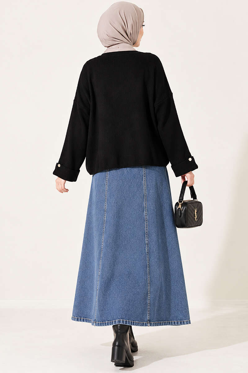 Loose Drop-Shoulder Knit Sweater - Black