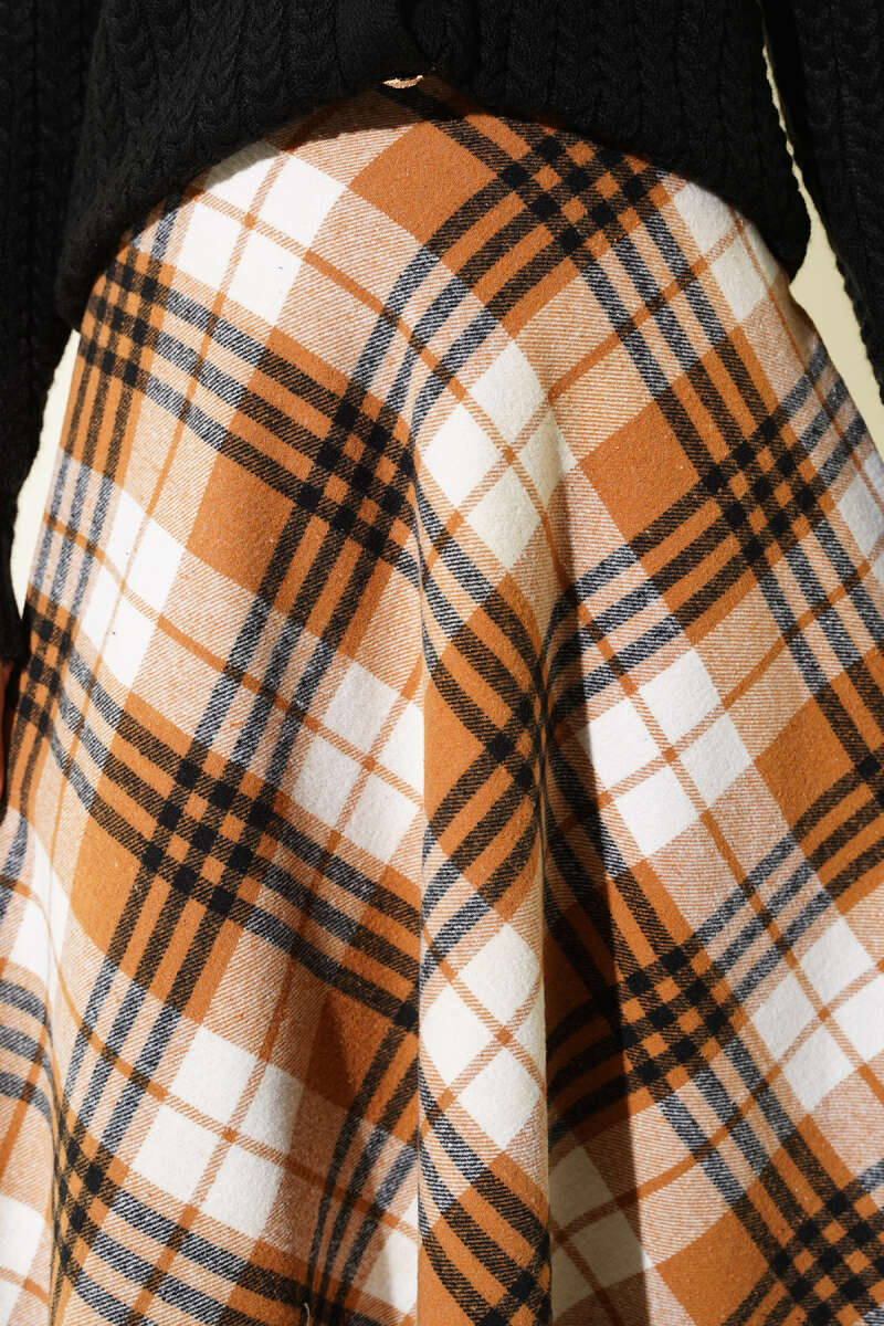 Plaid Felt Zip Skirt - Camel