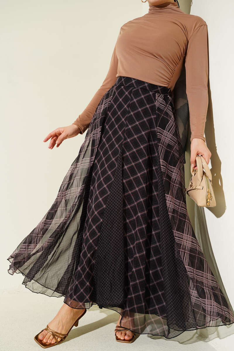 Plaid Chiffon Flared Skirt - Black