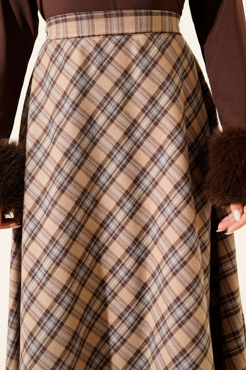 Plaid Flared Skirt - Latte
