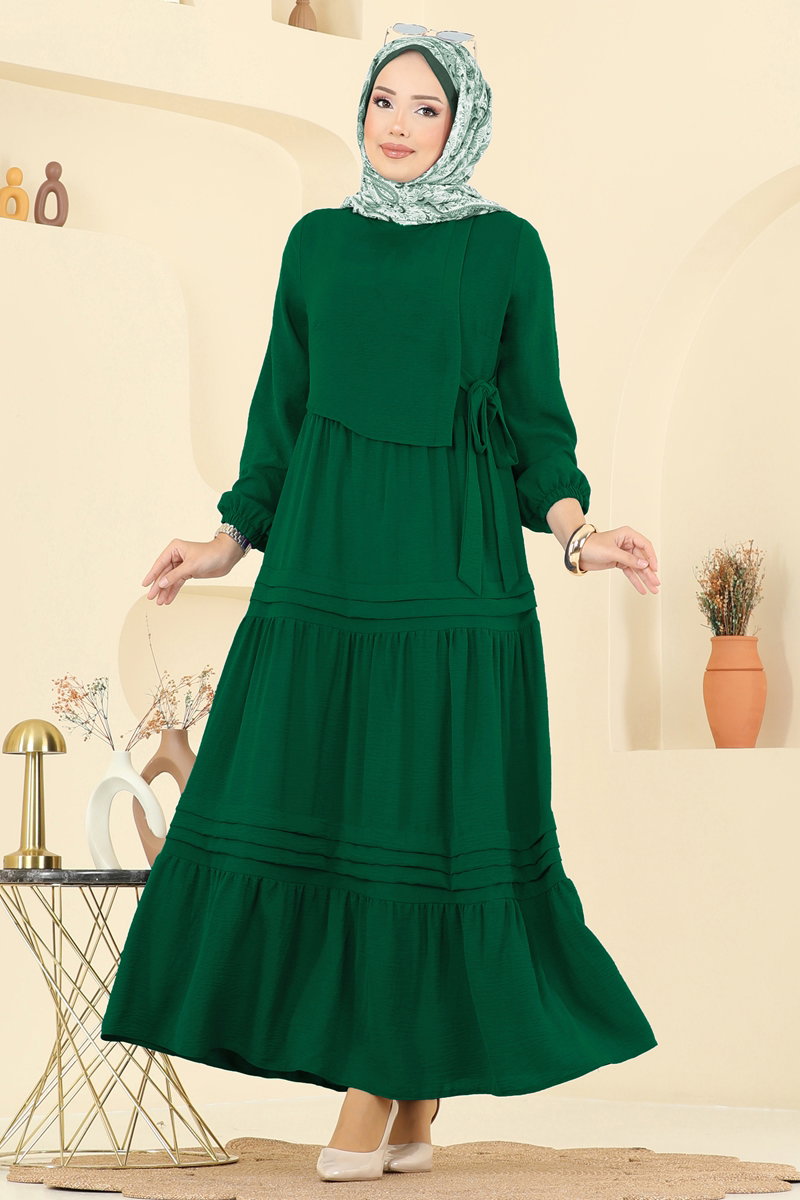 Elegant Aerobin Dress with Tiered Skirt - Emerald