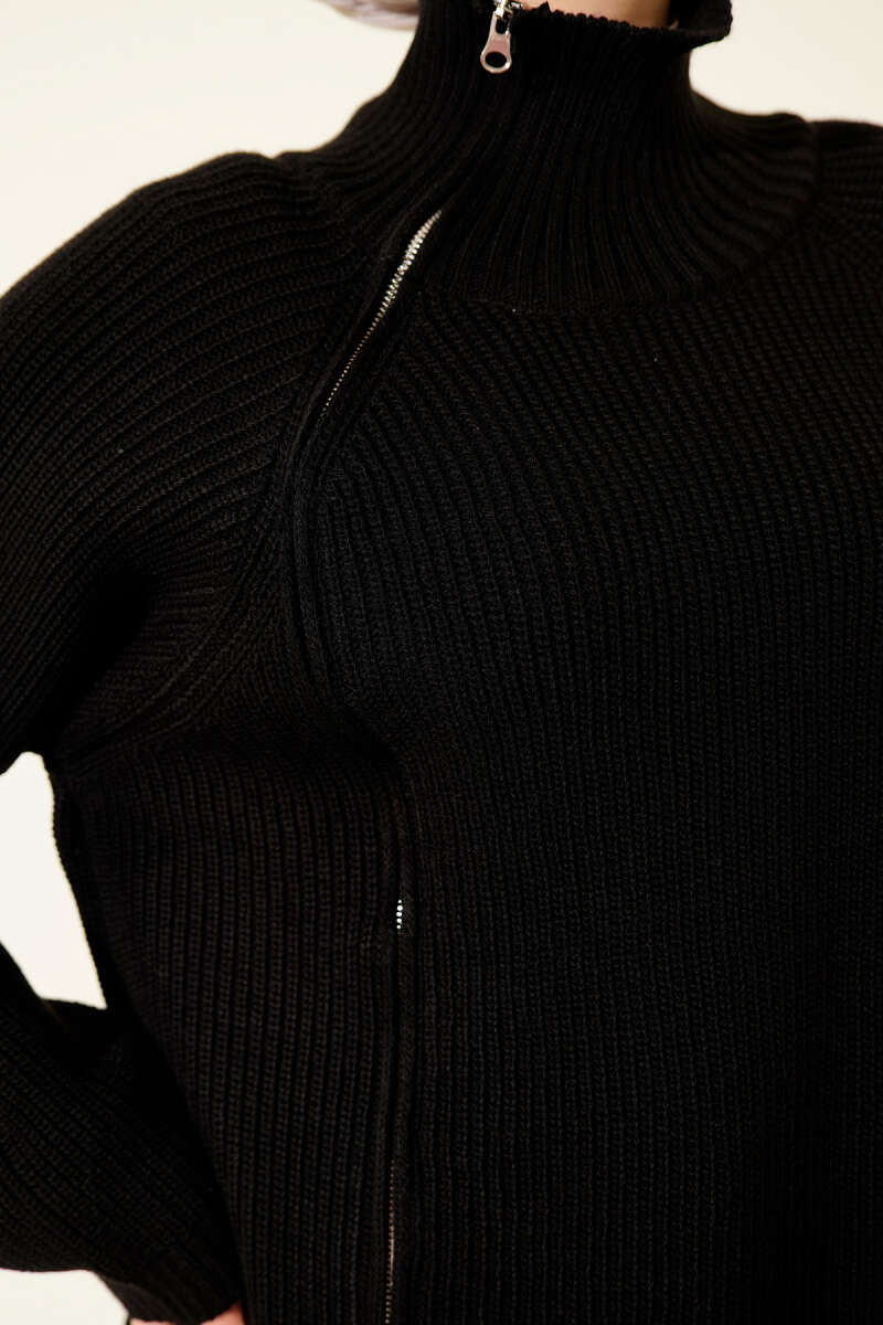 Knit Tunic with Zip Detail - Black