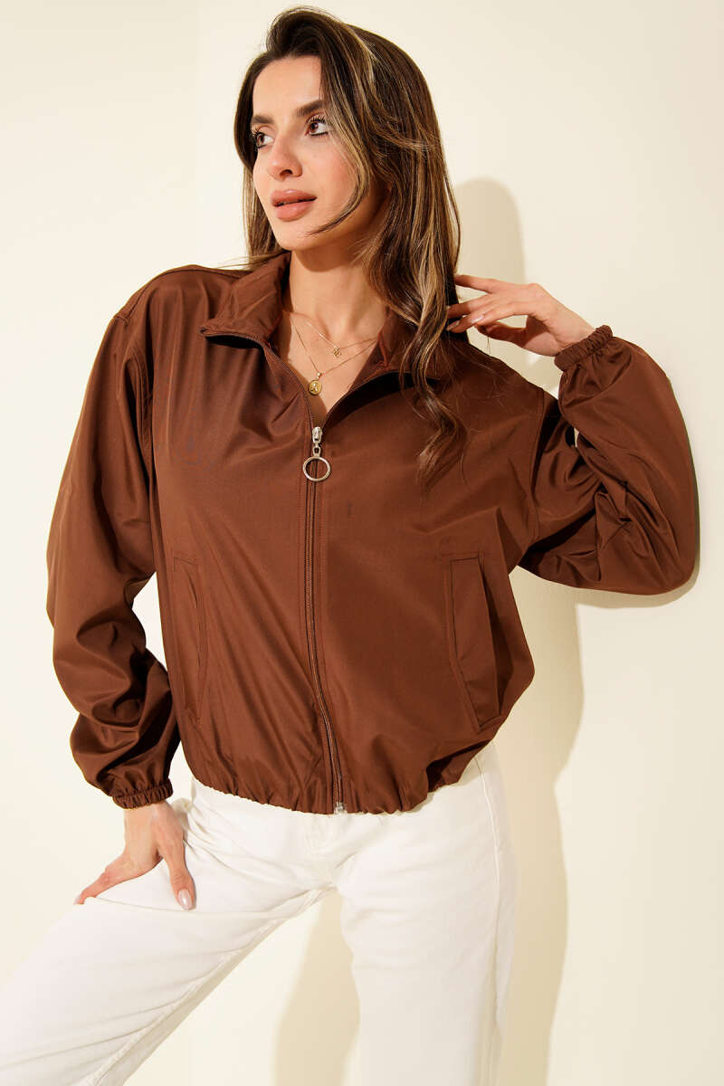 Short Zip Jacket with Two Pockets - Brown