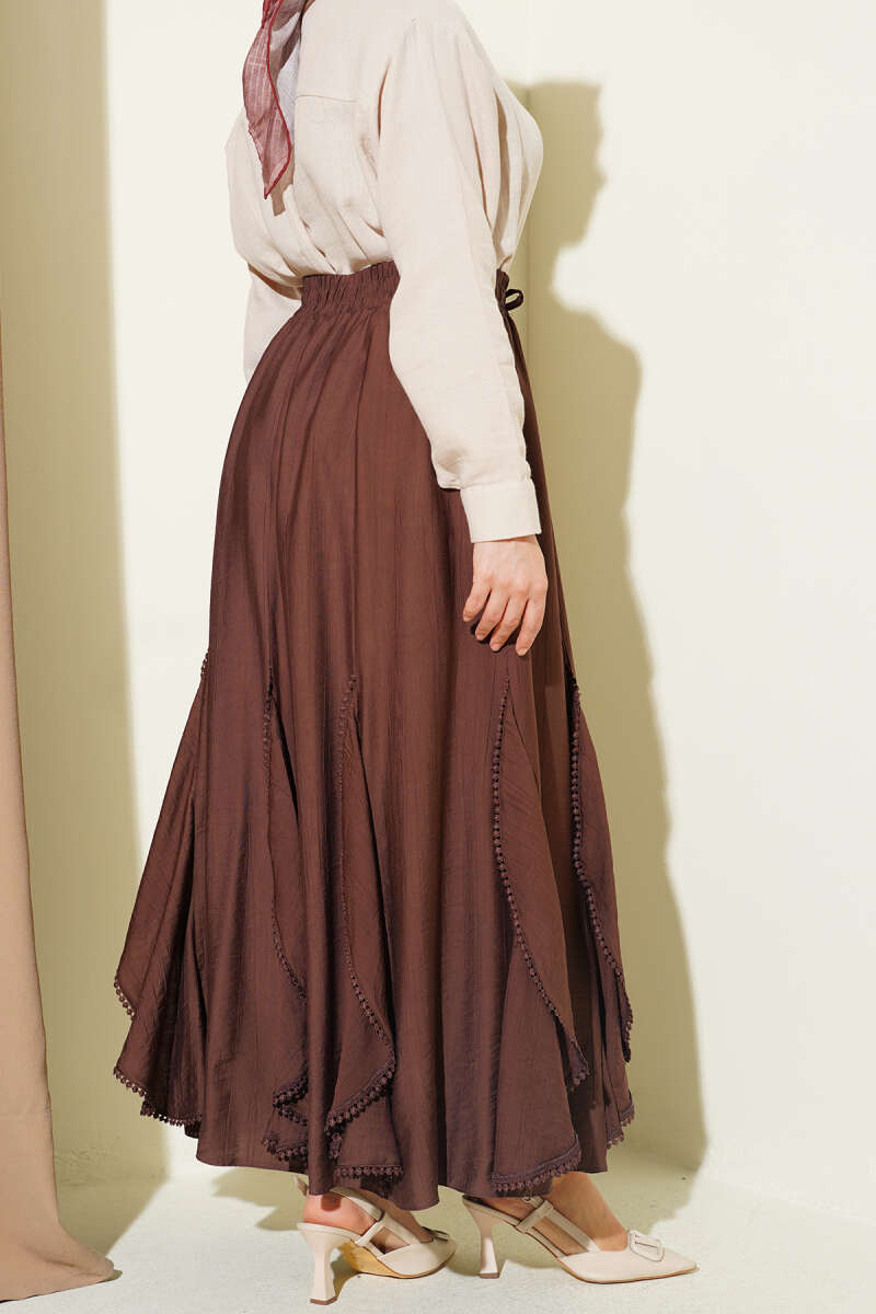 Ruffle-Detail Skirt with Elastic Waist - Brown