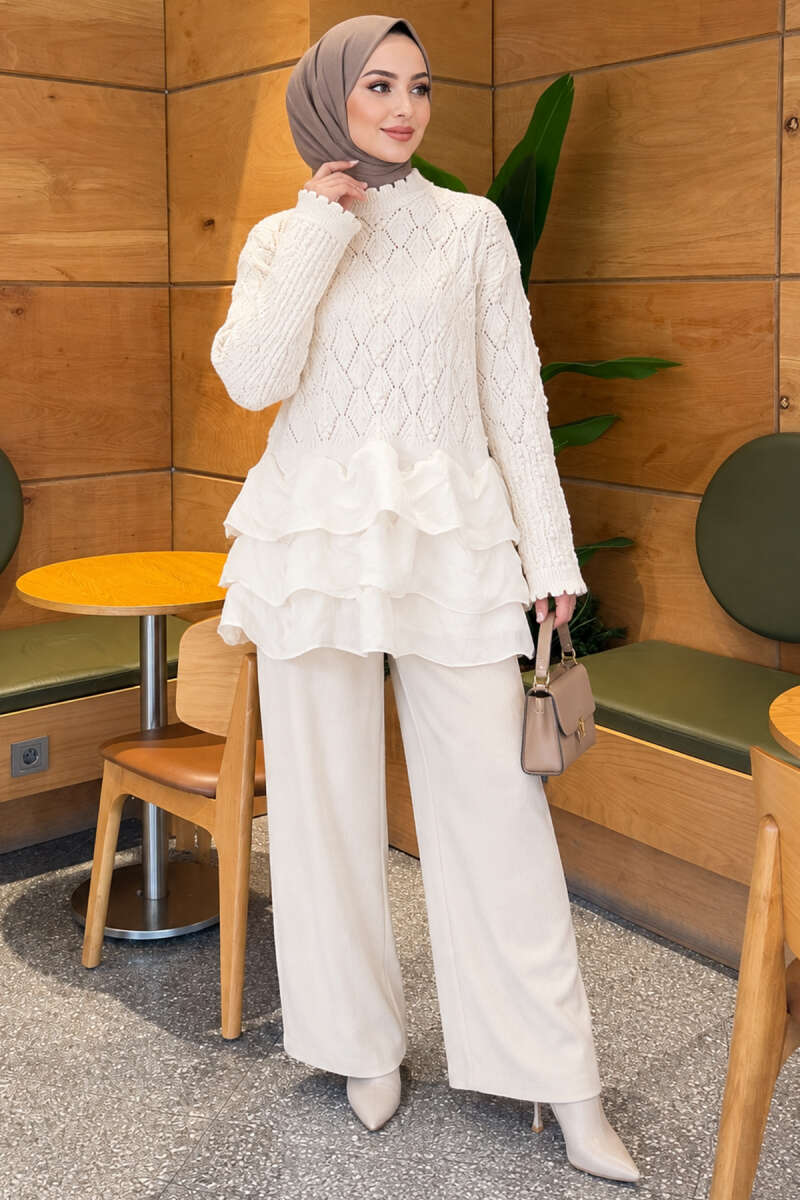 Ruffle-Detail Knit Two-Piece Set - Ecru