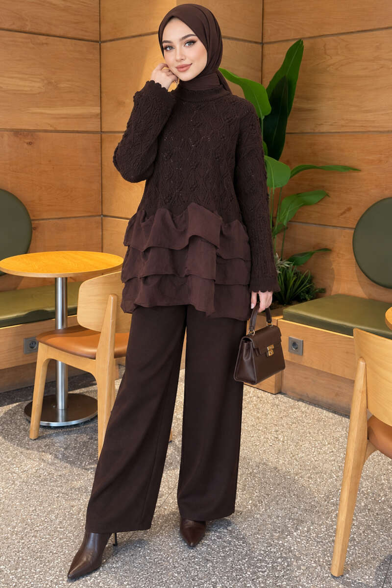 Ruffle-Detail Knit Two-Piece Set - Brown