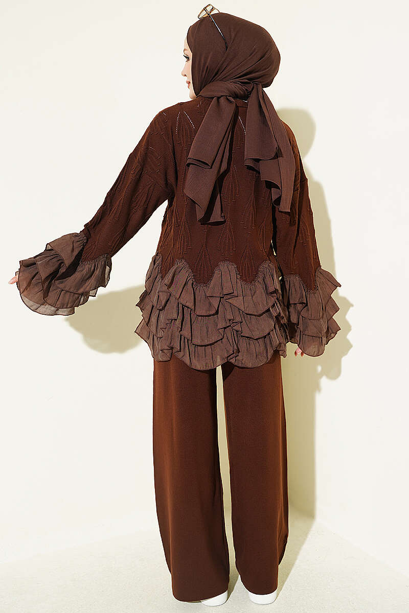Ruffle-Trim Knit Two-Piece Set - Brown