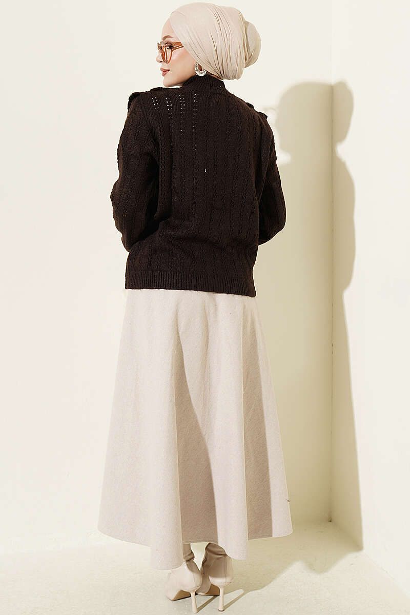 Ruffled-Collar Button Knit Cardigan - Brown