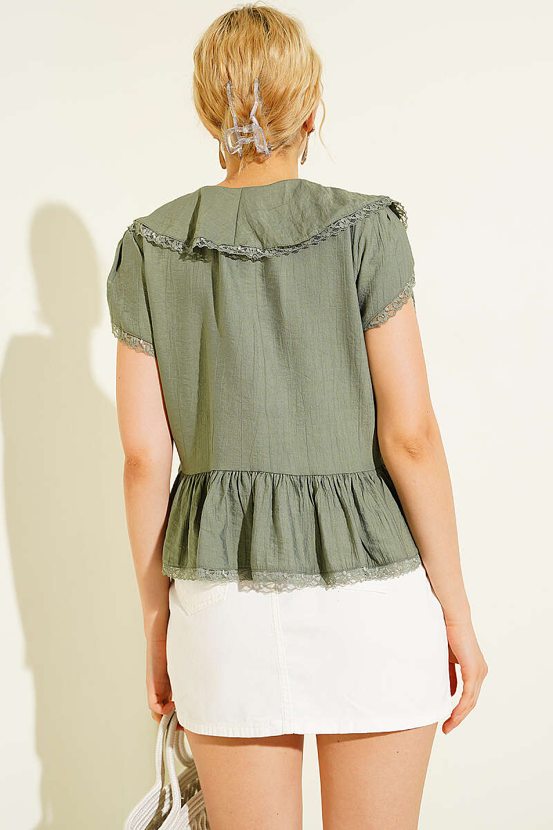 Tie-Front Lace Ruffle Blouse - Khaki