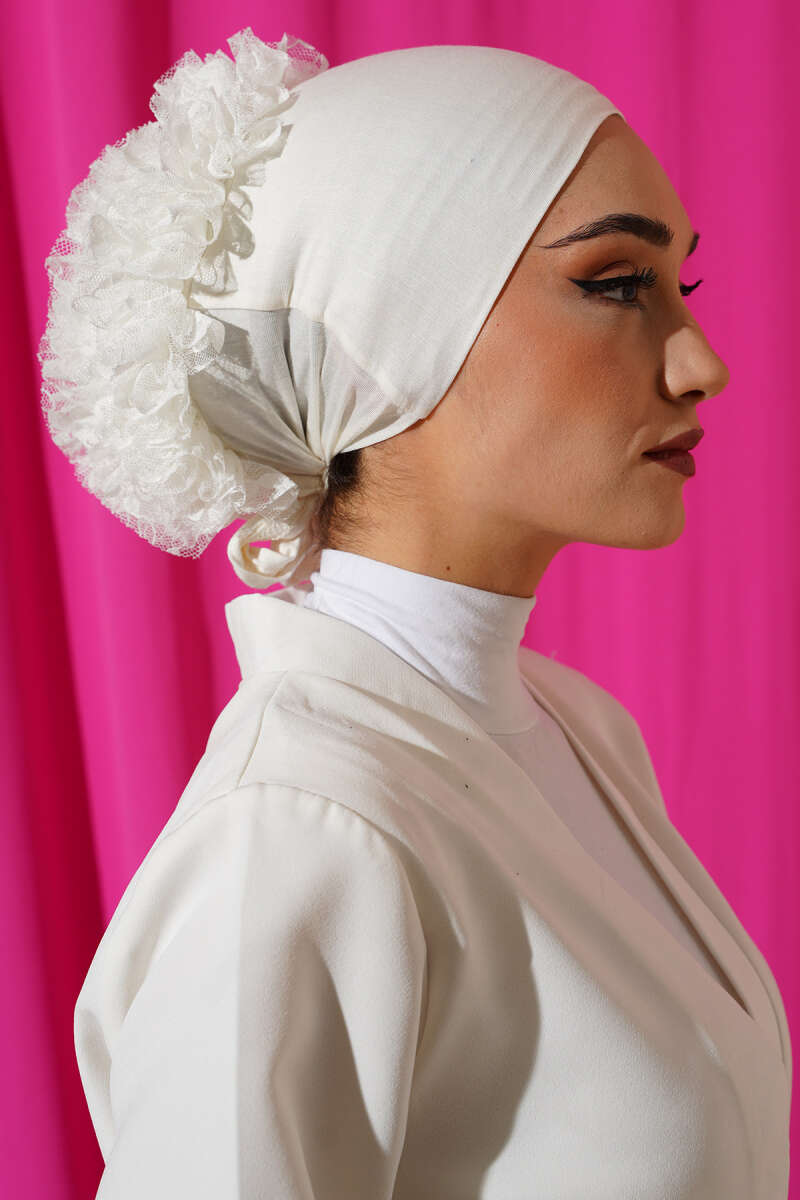 Non-Slip Viscose Underscarf with Ruffle - Ecru