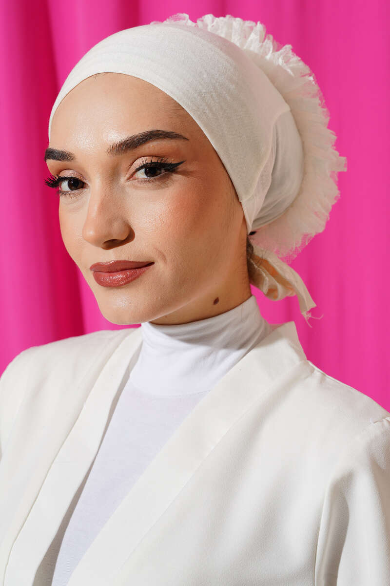 Non-Slip Viscose Underscarf with Ruffle - Ecru