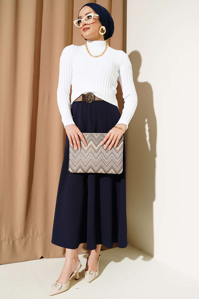 Ribbed Stretch Knit Sweater - White