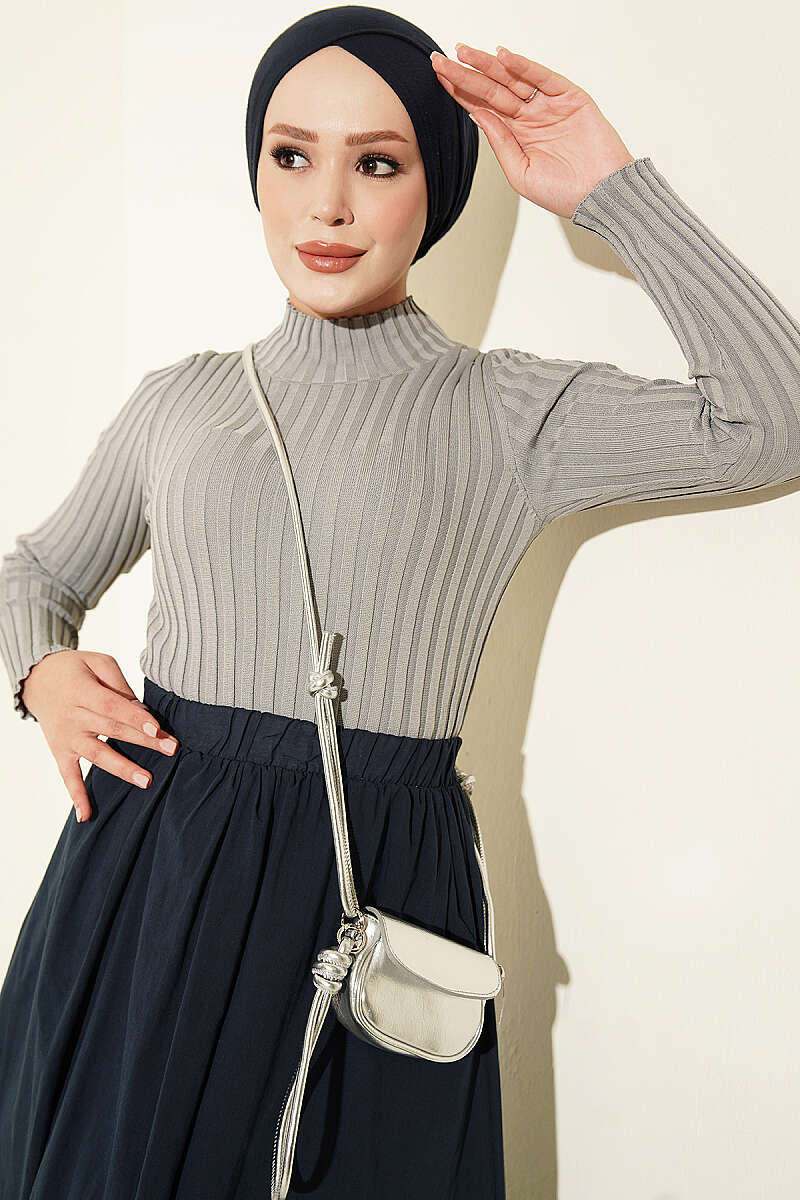 Ribbed Stretch Knit Sweater - Grey