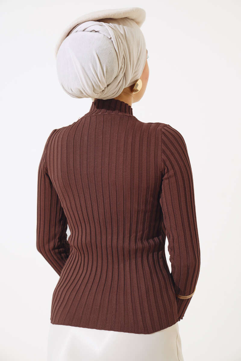 Ribbed Stretch Knit Sweater - Chestnut