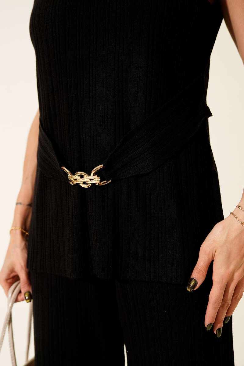 Ribbed Knit Two-Piece Set with Gold Brooch - Black