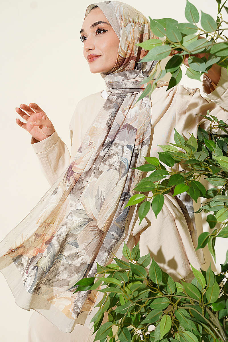 Floral Nature Bamboo Crinkle Shawl - Champagne