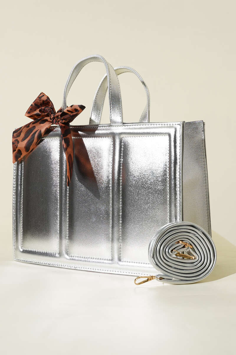 Rectangular Bag with Scarf and Soft Finish - Silver