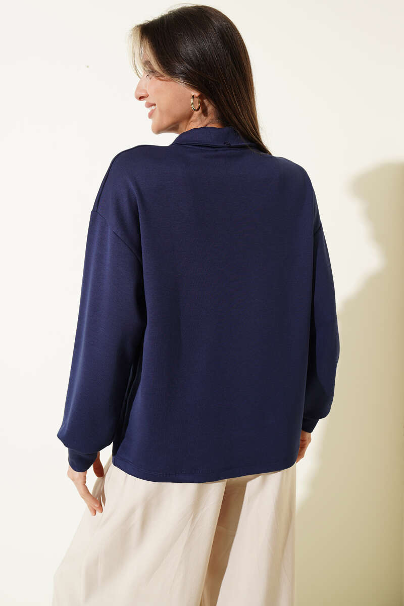 Loycha Shirt-Collar Sweatshirt with Scarf - Parliament Blue