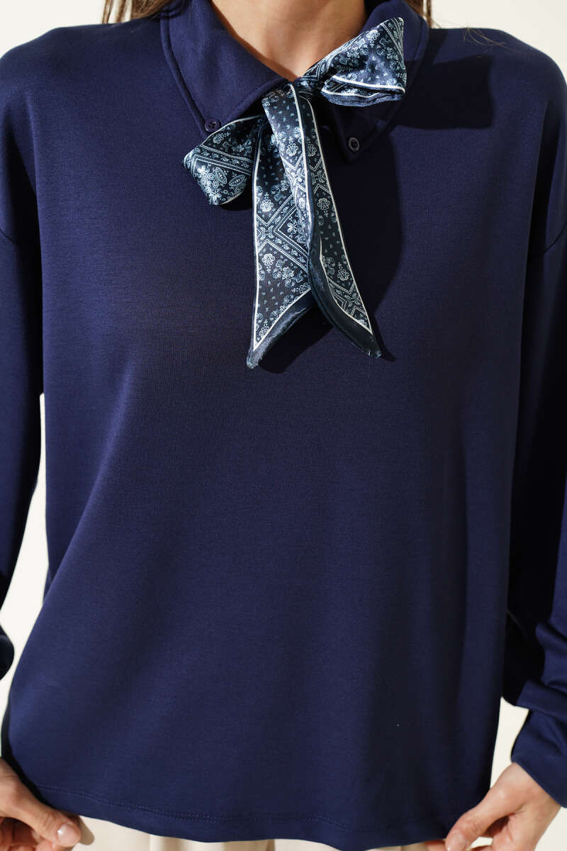 Loycha Shirt-Collar Sweatshirt with Scarf - Parliament Blue