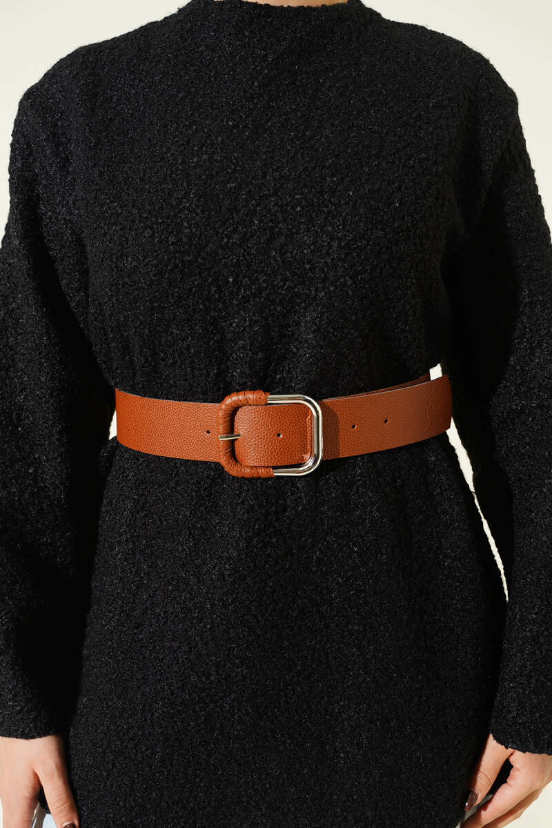 Wide-Belt Bouclé Tunic - Black