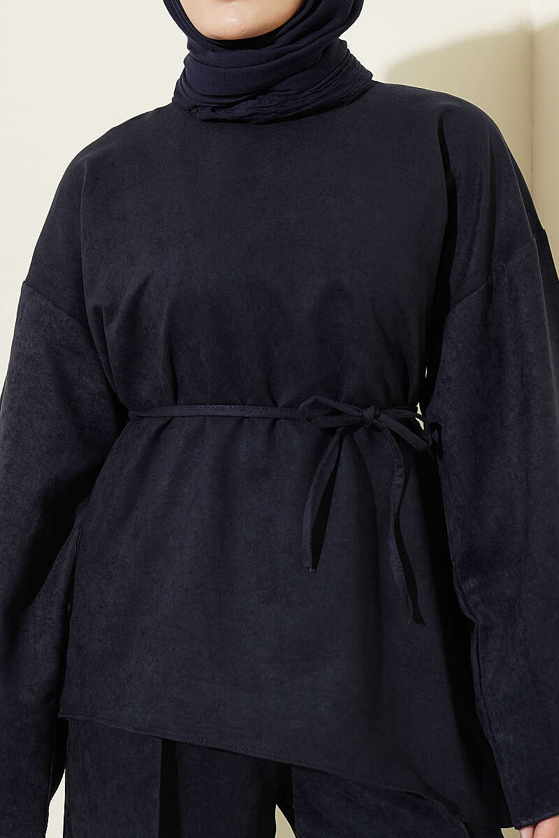 Wide-Sleeve Two-Piece Set with Cord Belt - Navy