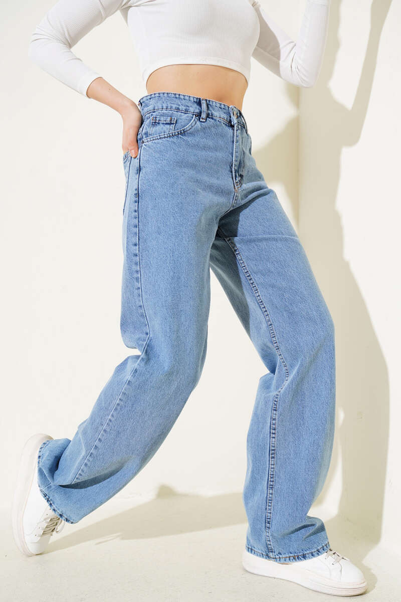 Wide-Leg Loose Jeans - Blue