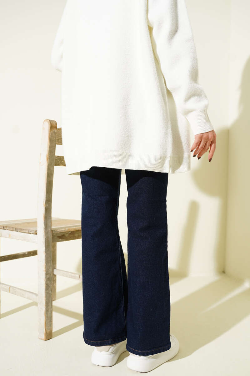 Wide-Leg Button Jeans with Soft Wash - Navy