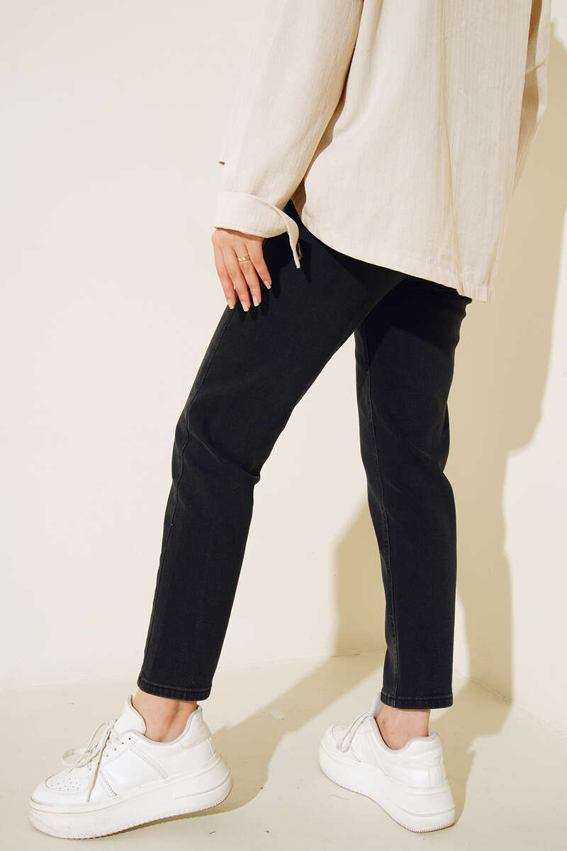Wide-Leg Jeans - Charcoal