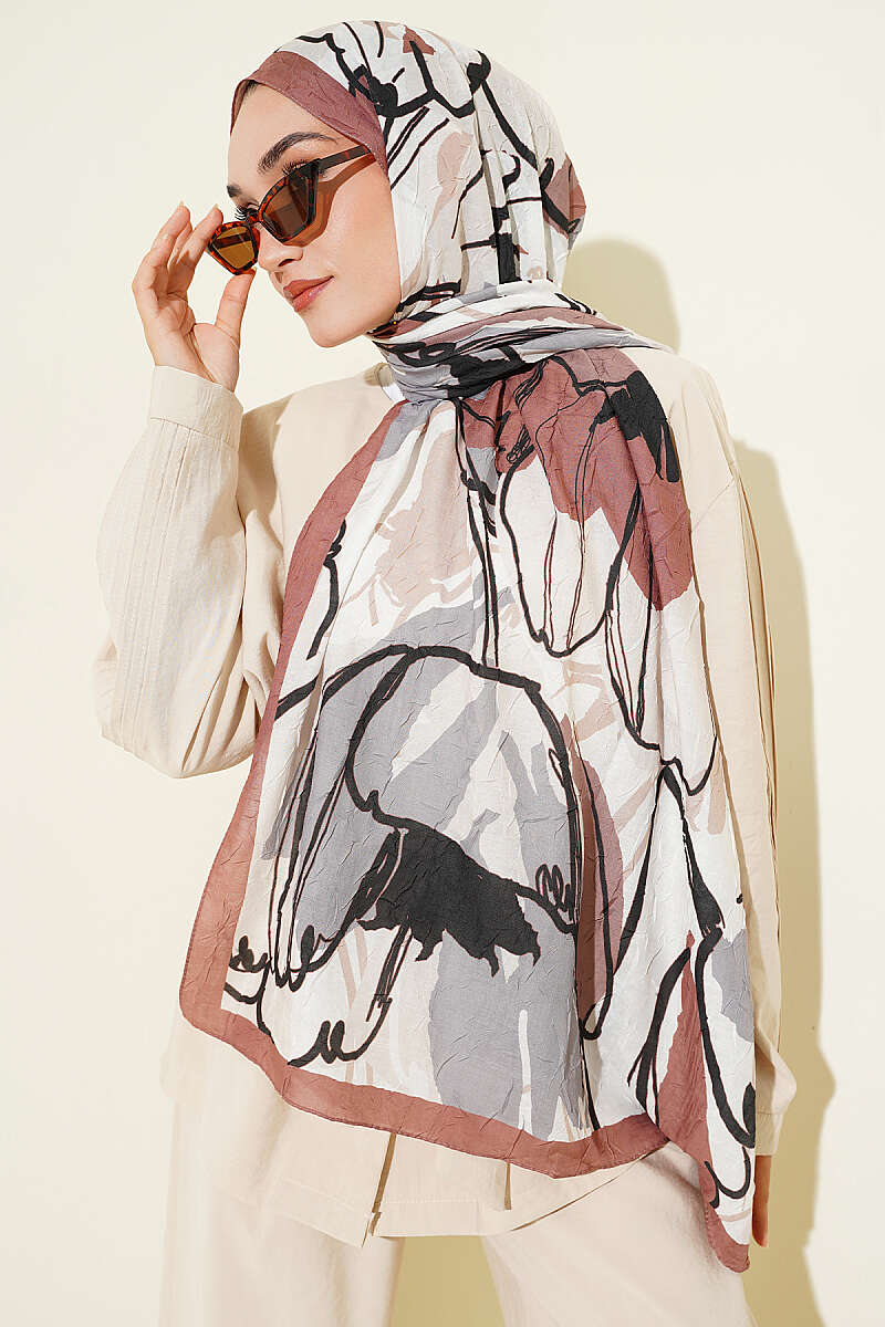Geometric Floral Shawl - Light Brown