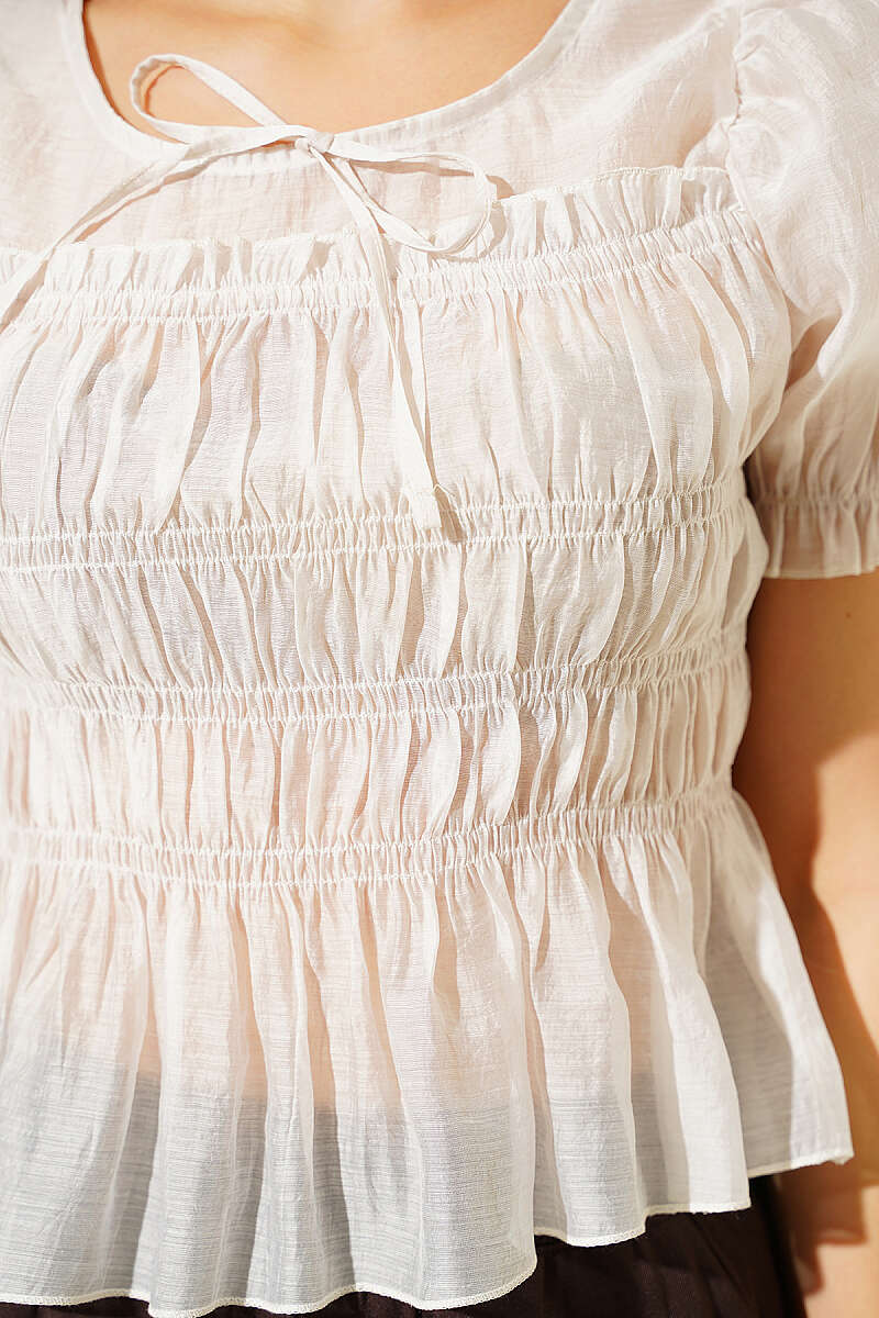 Short-Sleeve Guipure Tulle Blouse - Beige