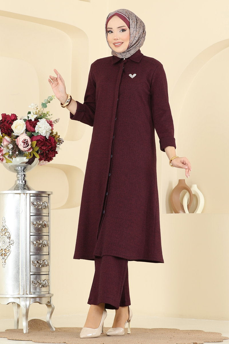 Herringbone Set with Concealed Buttons - Burgundy
