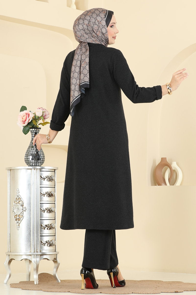 Herringbone Set with Concealed Buttons - Black