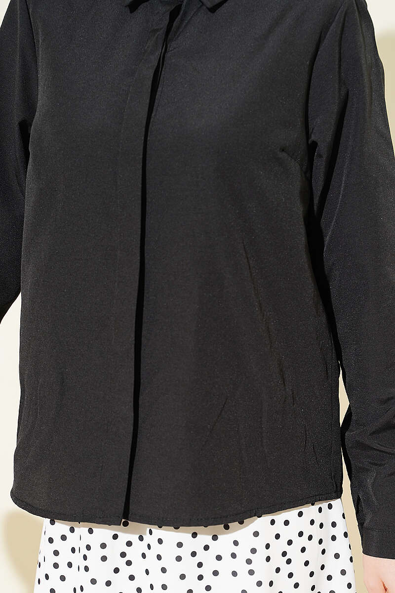 Short Shirt with Concealed Buttons - Black