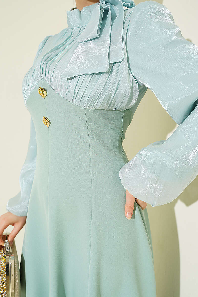 Puff-Sleeve Evening Dress with Gold Accessory - Mint