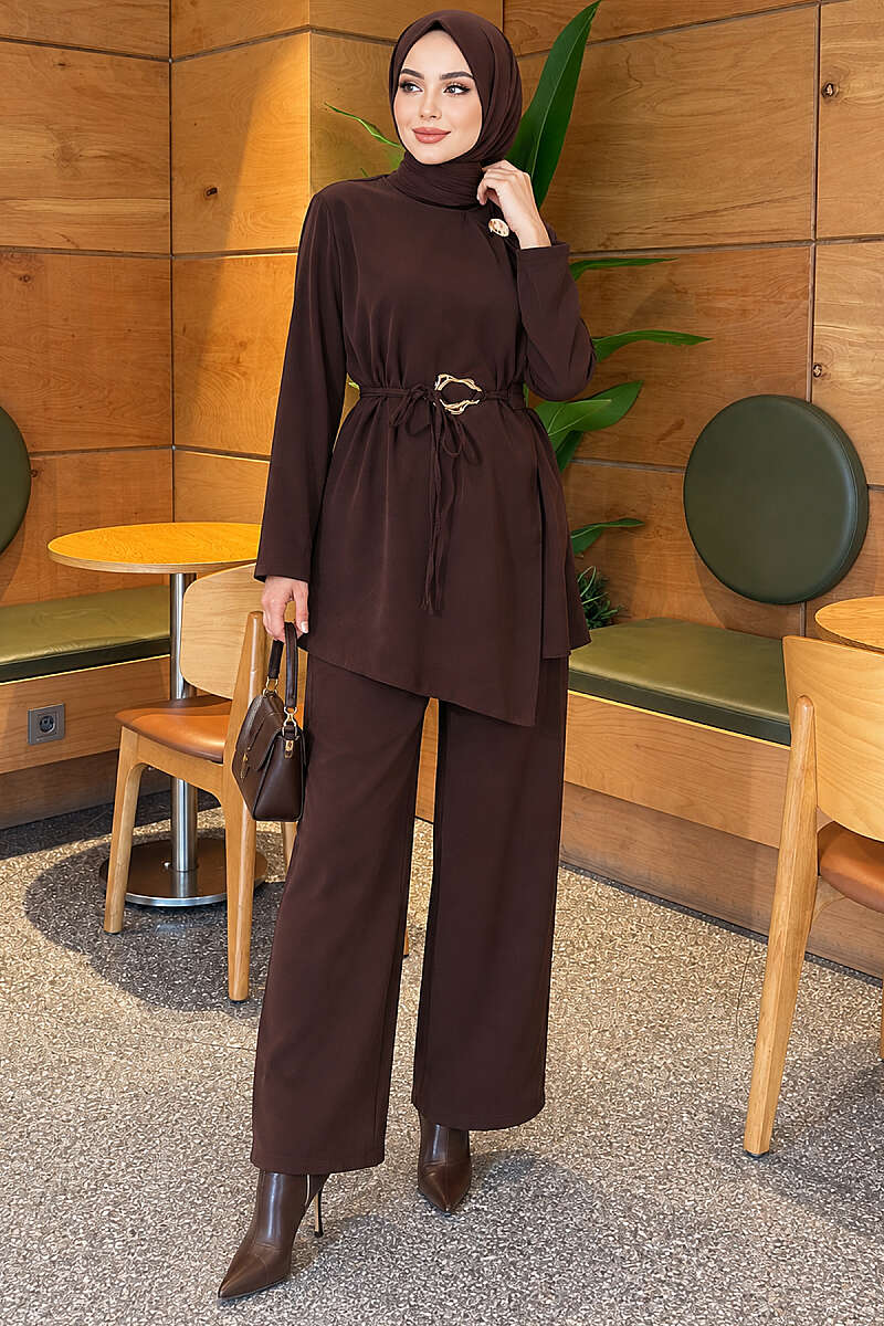 Belted Two-Piece Set with Gold Detail - Brown