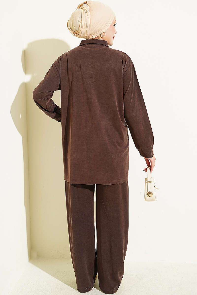 Tencel Two-Piece Set with Gold Accessory - Brown