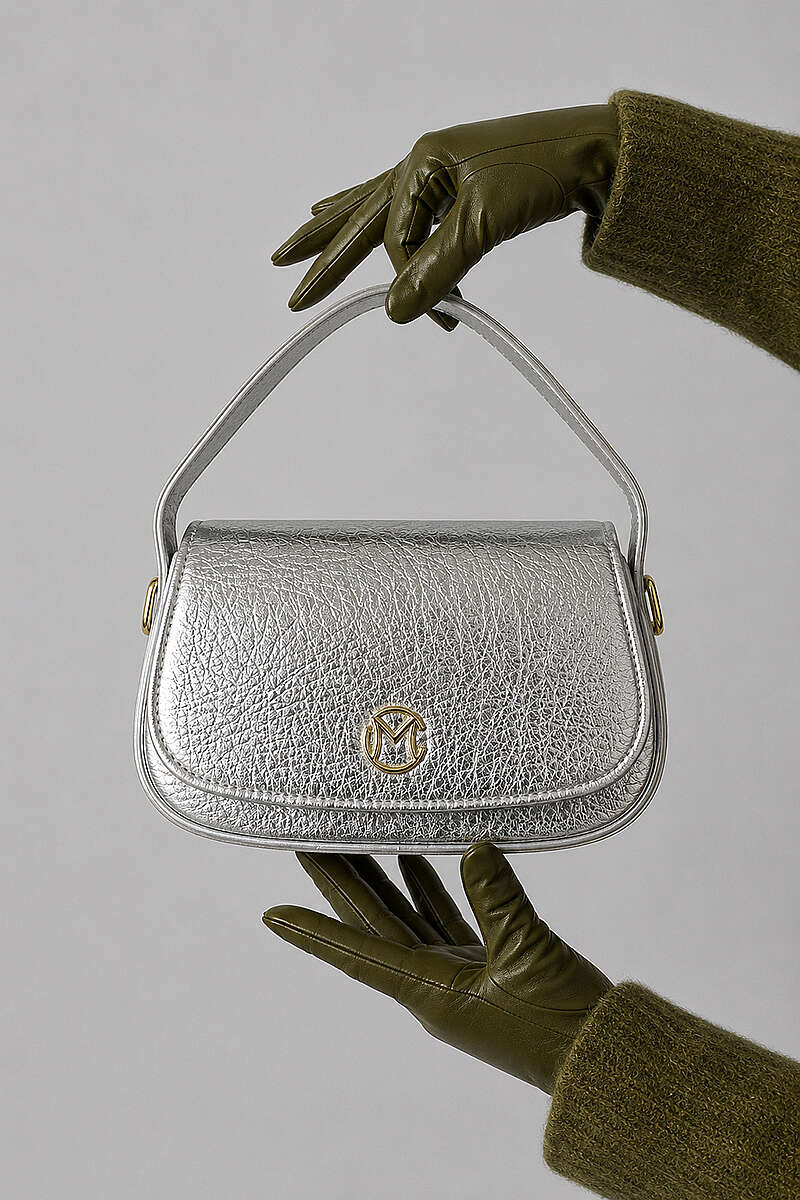 Handbag with Gold Badge - Silver