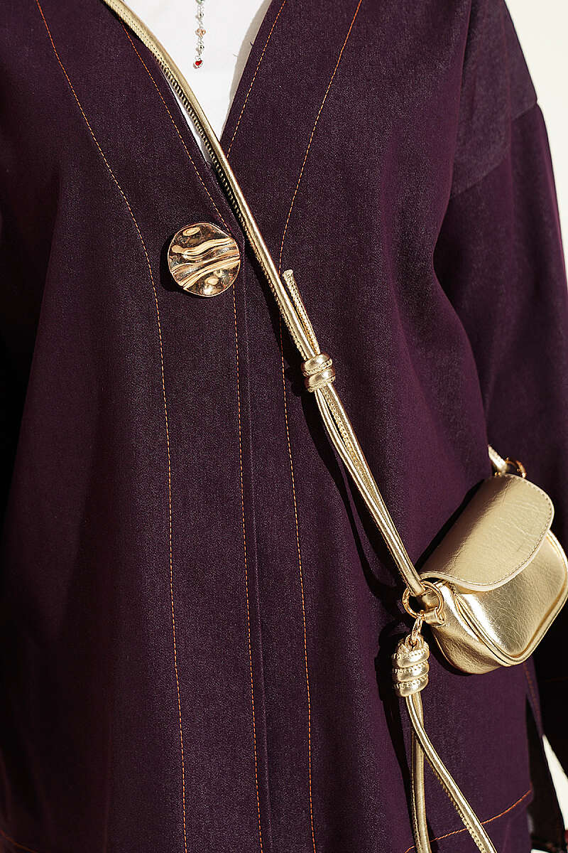 Two-Piece Set with Gold Brooch - Plum