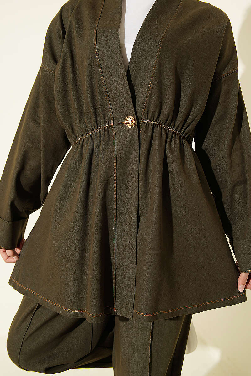 Two-Piece Set with Gold Buttons and Elastic Waist - Khaki