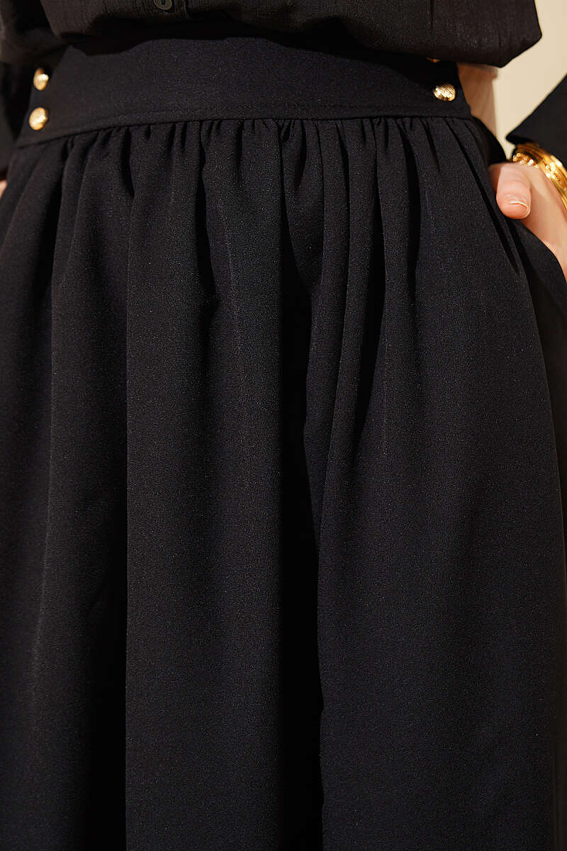 Double-Knit Skirt with Pockets and Gold Buttons - Black