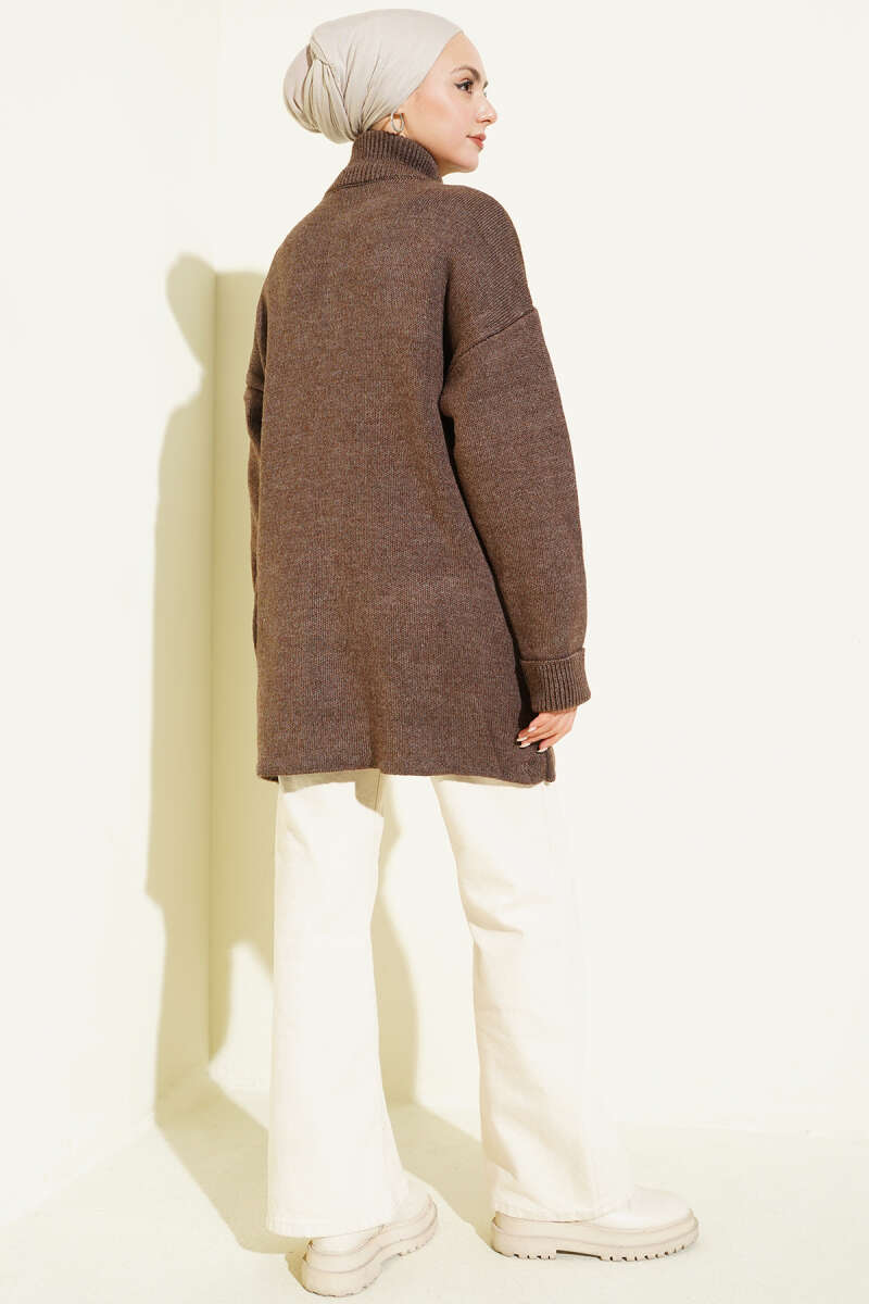 Pocket Knit Cardigan with Gold Buttons - Brown