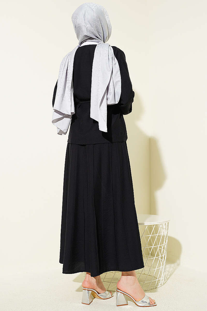 Belted Pleated Skirt Set with Gold Buttons - Black