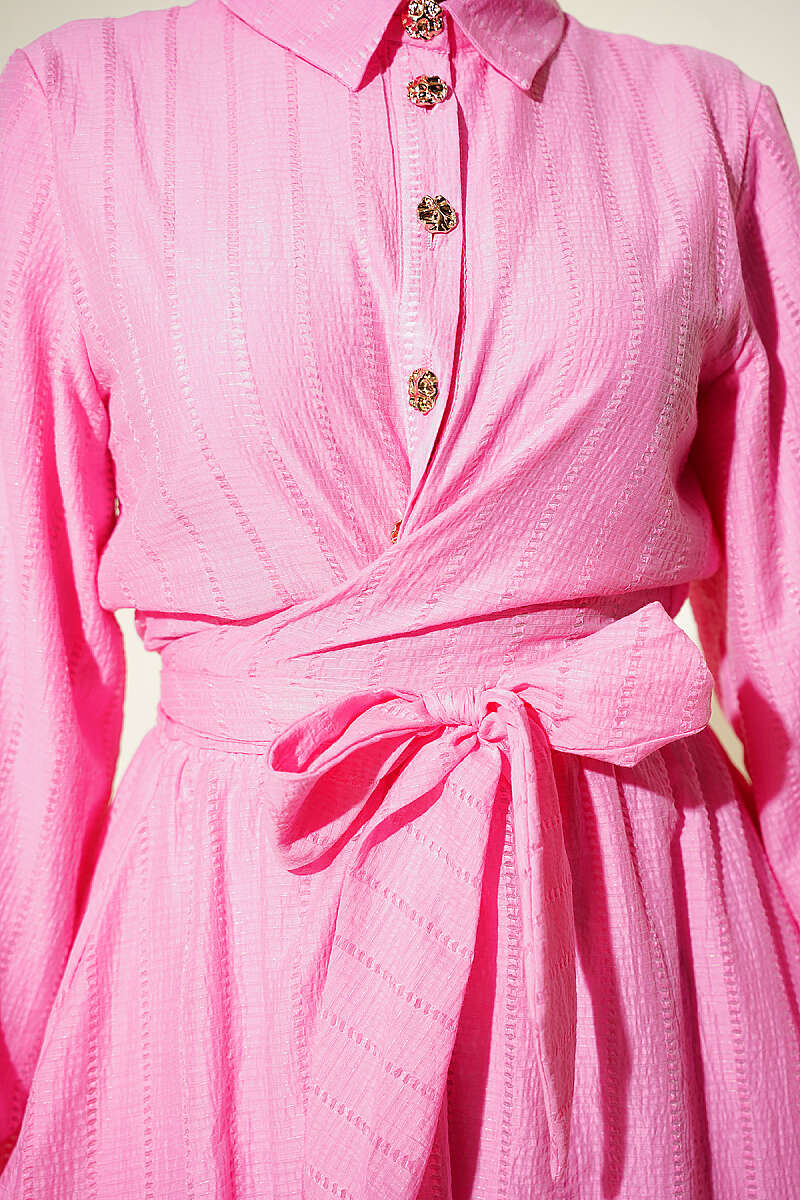 Two-Piece Skirt Set with Gold Buttons and Front Tie - Pink