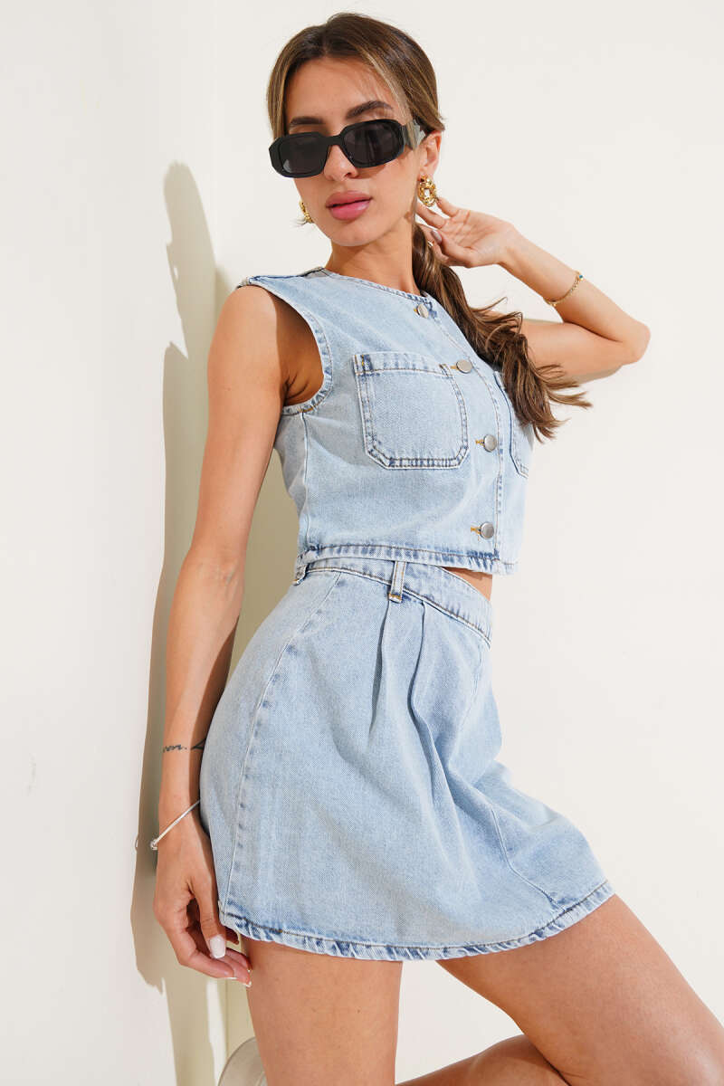 Vest Two-Piece Set with Gold Buttons - Light Blue
