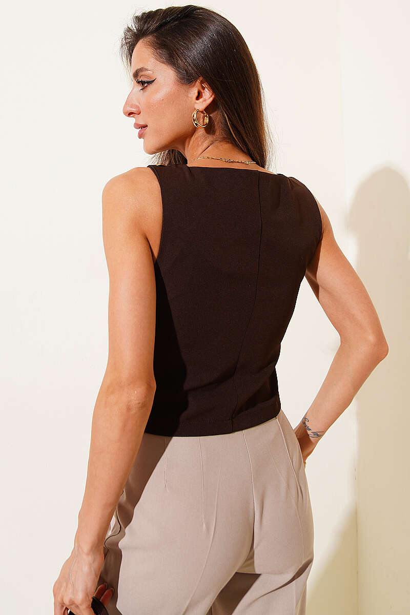 Sleeveless Blouse with Gold Shoulder Detail - Brown