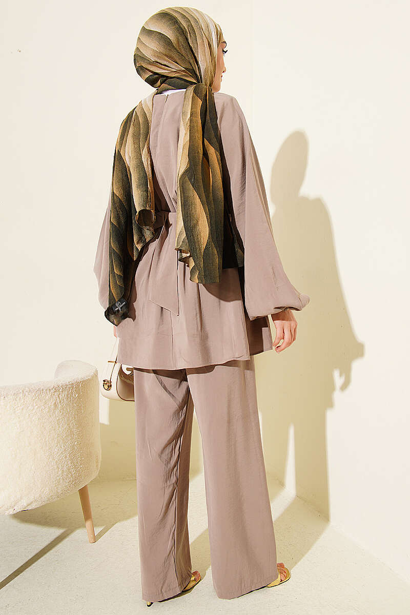 Modal Two-Piece Set with Gold Buckle and Elastic Waist - Mink