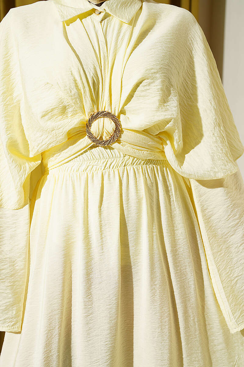 Three-Piece Set with Gold Buckle - Yellow