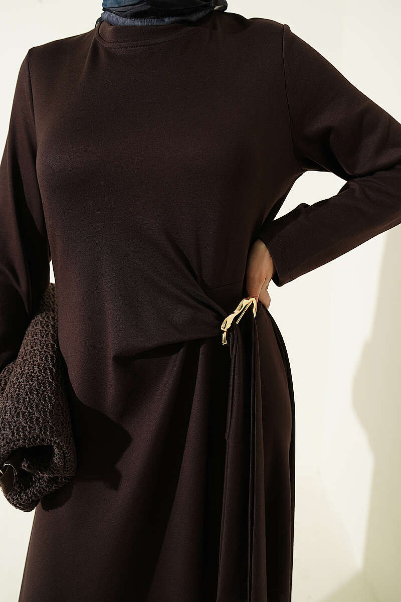 Side-Tie Dress with Gold Buckle - Brown