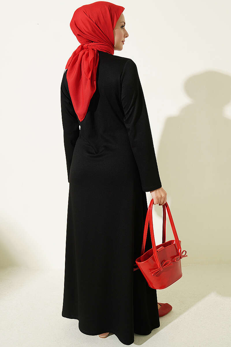 Side-Tie Dress with Gold Buckle - Black